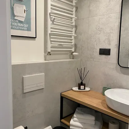 Apartment Blue Plac Wolnosci 6 *